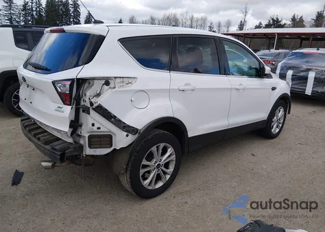 2017 Ford Escape Se z USA, uszkodzony, nr VIN 1FMCU0G98HUA63451